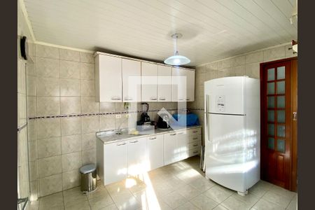 Casa à venda com 245m², 3 quartos e 2 vagas Casa à venda com 245m², 3 quartos e 2 vagasCozinha