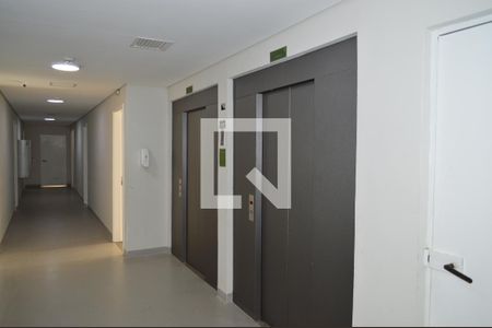Apartamento à venda com 48m², 1 quarto e sem vagaElevadores