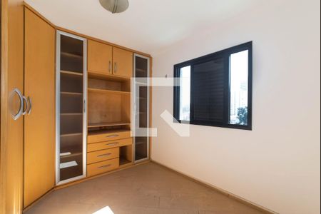 Quarto 1 de apartamento para alugar com 2 quartos, 55m² em Bosque da Saúde, São Paulo