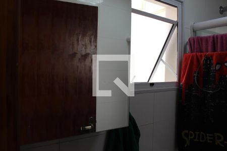 Casa à venda com 120m², 3 quartos e 2 vagasBanheiro 2