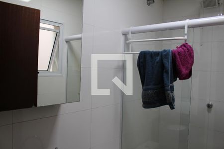 Casa à venda com 120m², 3 quartos e 2 vagasBanheiro 1