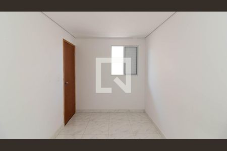 Quarto 1 de apartamento para alugar com 2 quartos, 40m² em Vila Nova Savoia, São Paulo
