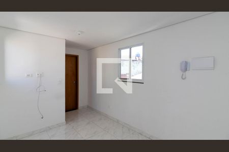 Sala de apartamento para alugar com 2 quartos, 40m² em Vila Nova Savoia, São Paulo