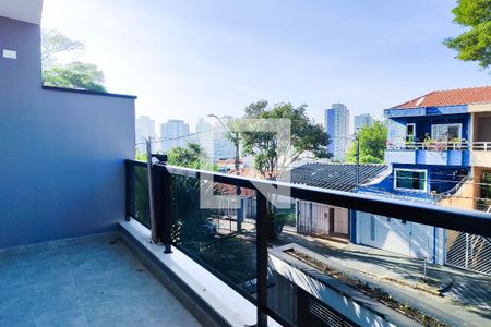 Casa à venda com 195m², 3 quartos e 4 vagasVaranda da Suite 2