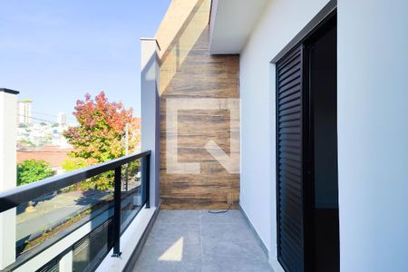 Casa à venda com 195m², 3 quartos e 4 vagasVaranda da Suite 2