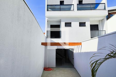 Casa à venda com 195m², 3 quartos e 4 vagasQuintal