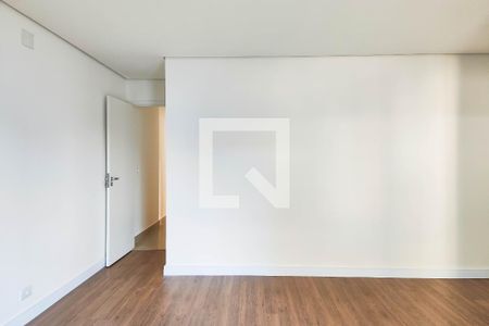 Casa à venda com 195m², 3 quartos e 4 vagasSuite 2