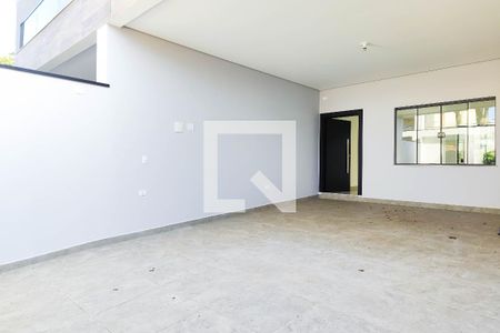 Casa à venda com 195m², 3 quartos e 4 vagasGaragem
