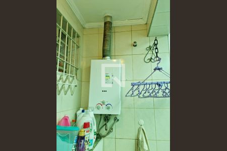 Casa à venda com 250m², 3 quartos e 2 vagasÁrea de Serviço