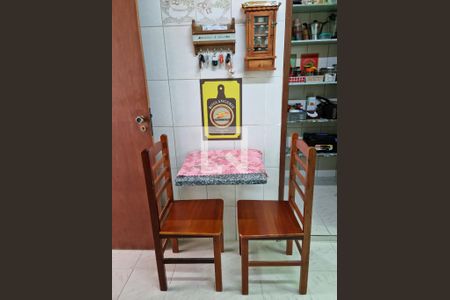 Casa à venda com 250m², 3 quartos e 2 vagasCozinha