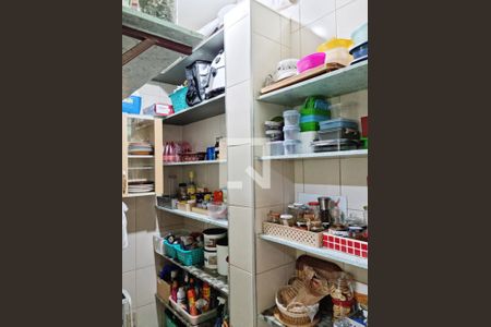 Casa à venda com 250m², 3 quartos e 2 vagasCozinha - Despensa