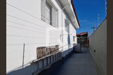 Casa à venda com 250m², 3 quartos e 2 vagasCorredor do Quintal