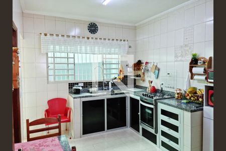 Casa à venda com 250m², 3 quartos e 2 vagasCozinha