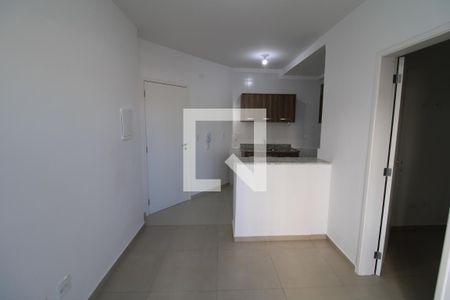 Sala / Cozinha de apartamento para alugar com 1 quarto, 52m² em Vila Guilherme, São Paulo