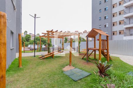 Apartamento para alugar com 46m², 2 quartos e 1 vaga Apartamento para alugar com 46m², 2 quartos e 1 vagaÁrea comum - Playground