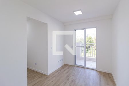 Sala de apartamento para alugar com 2 quartos, 46m² em Jardim Santa Tereza, Carapicuíba