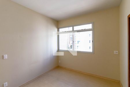 Apartamento à venda com 96m², 3 quartos e 2 vagasQuarto 3