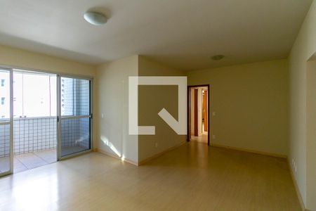 Sala de apartamento à venda com 3 quartos, 96m² em Belvedere, Belo Horizonte