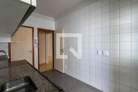 Apartamento à venda com 96m², 3 quartos e 2 vagasCozinha