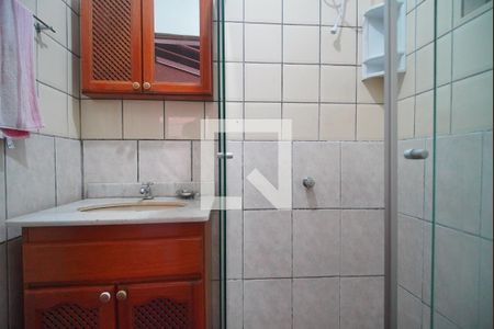 Casa à venda com 303m², 5 quartos e 3 vagas Casa à venda com 303m², 5 quartos e 3 vagasBanheiro 3