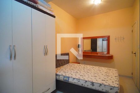 Casa à venda com 303m², 5 quartos e 3 vagas Casa à venda com 303m², 5 quartos e 3 vagasQuarto 3