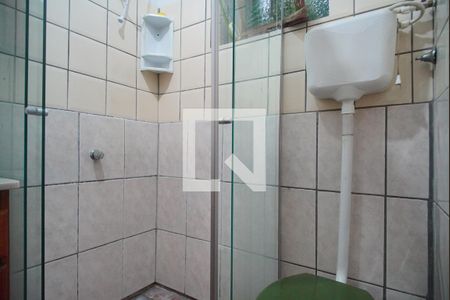 Casa à venda com 303m², 5 quartos e 3 vagas Casa à venda com 303m², 5 quartos e 3 vagasBanheiro 3