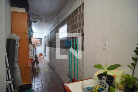 Casa à venda com 303m², 5 quartos e 3 vagas Casa à venda com 303m², 5 quartos e 3 vagasÁrea de Serviço