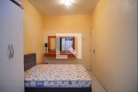 Casa à venda com 303m², 5 quartos e 3 vagas Casa à venda com 303m², 5 quartos e 3 vagasQuarto 3