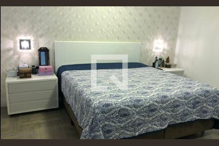 Casa de condomínio à venda com 325m², 3 quartos e 4 vagas