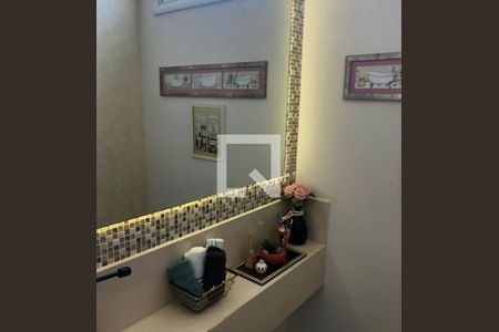 Casa de condomínio à venda com 325m², 3 quartos e 4 vagas