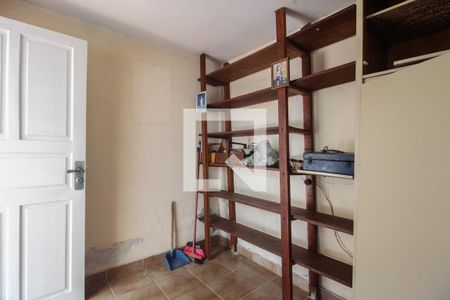 Casa à venda com 100m², 2 quartos e 1 vagaÁrea de Serviço - Quarto de Serviço 