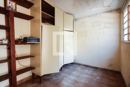 Casa à venda com 100m², 2 quartos e 1 vagaÁrea de Serviço - Quarto de Serviço 