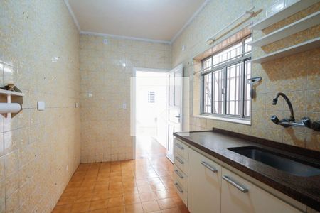 Casa à venda com 100m², 2 quartos e 1 vagaCozinha 