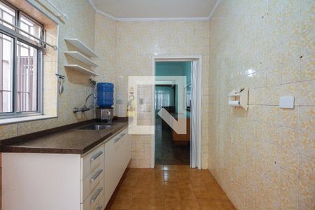 Casa à venda com 100m², 2 quartos e 1 vagaCozinha 