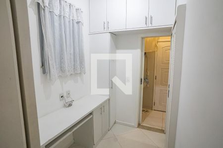 Apartamento para alugar com 60m², 2 quartos e sem vagaEscritório