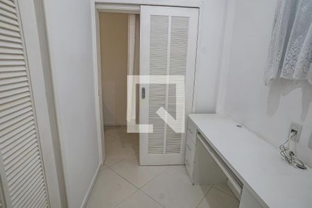 Apartamento para alugar com 60m², 2 quartos e sem vagaEscritório