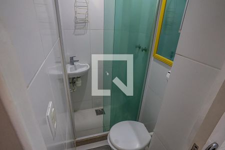 Apartamento para alugar com 60m², 2 quartos e sem vagaBanheiro