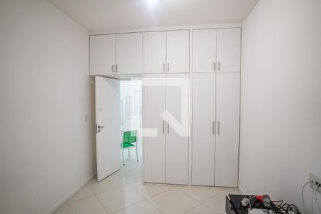 Apartamento para alugar com 60m², 2 quartos e sem vagaQuarto 2 - Armários