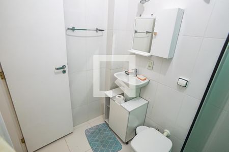 Apartamento para alugar com 60m², 2 quartos e sem vagaBanheiro