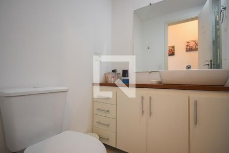 Apartamento à venda com 51m², 2 quartos e 1 vaga Apartamento à venda com 51m², 2 quartos e 1 vagaBanheiro