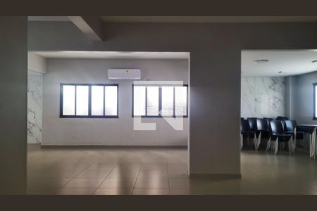 Apartamento para alugar com 68m², 2 quartos e 1 vaga Apartamento para alugar com 68m², 2 quartos e 1 vagaÁrea comum - Salão de festas