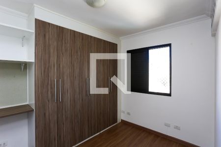 quarto 1 de apartamento para alugar com 2 quartos, 68m² em Jardim Monte Alegre, Taboão da Serra