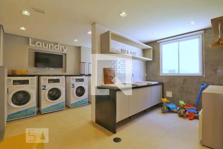 Apartamento à venda com 37m², 2 quartos e sem vagaÁrea comum