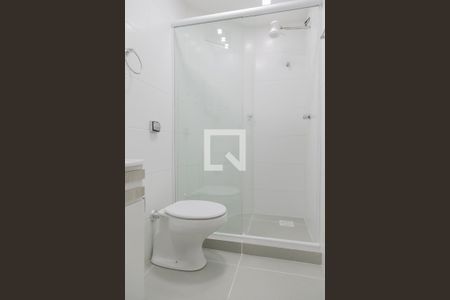 Banheiro  de kitnet/studio à venda com 1 quarto, 20m² em Centro Histórico, Porto Alegre