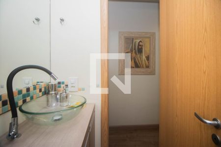 Apartamento à venda com 68m², 2 quartos e 1 vaga Apartamento à venda com 68m², 2 quartos e 1 vagaBanheiro Social