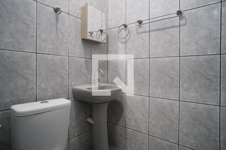 Casa para alugar com 50m², 1 quarto e sem vaga Casa para alugar com 50m², 1 quarto e sem vagaBanheiro