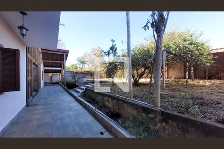Casa de condomínio à venda com 1580m², 7 quartos e 6 vagasÁrea externa