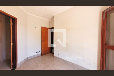 Casa de condomínio à venda com 1580m², 7 quartos e 6 vagasQuarto 2
