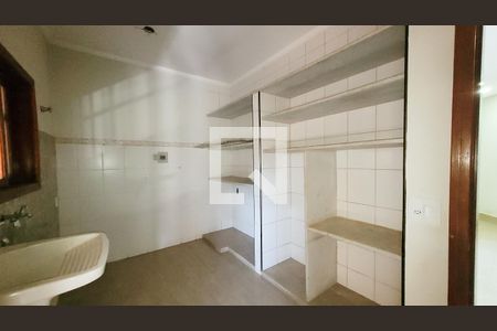 Casa de condomínio à venda com 1580m², 7 quartos e 6 vagasÁrea de Serviço