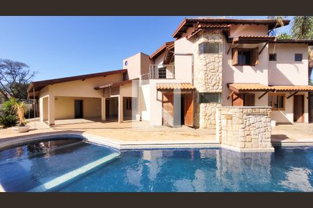 Casa de condomínio à venda com 1580m², 7 quartos e 6 vagasPiscina